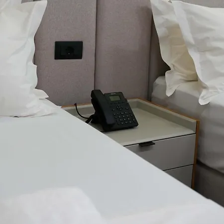 Ilyonis & Hotel