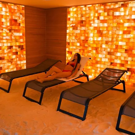 Hotel Ilyonis & 5*