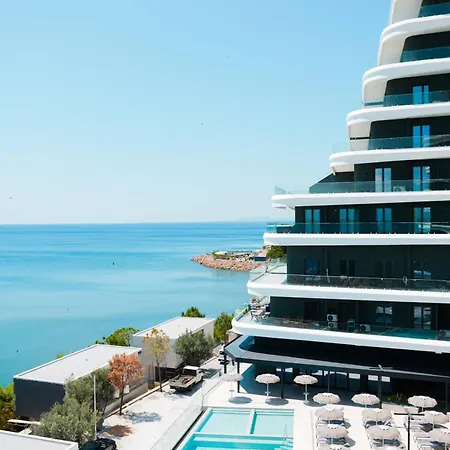 Ilyonis & 5* Shëngjin