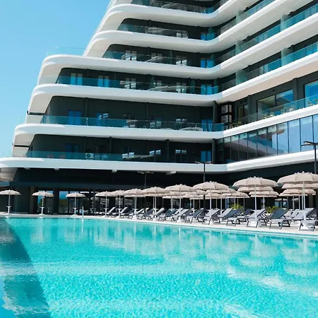 Ilyonis & 5* Shëngjin