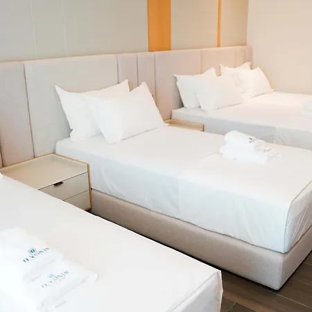 Ilyonis & Hotel