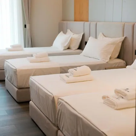 Hotel Ilyonis &
