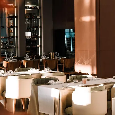 Hotel Ilyonis & 5*